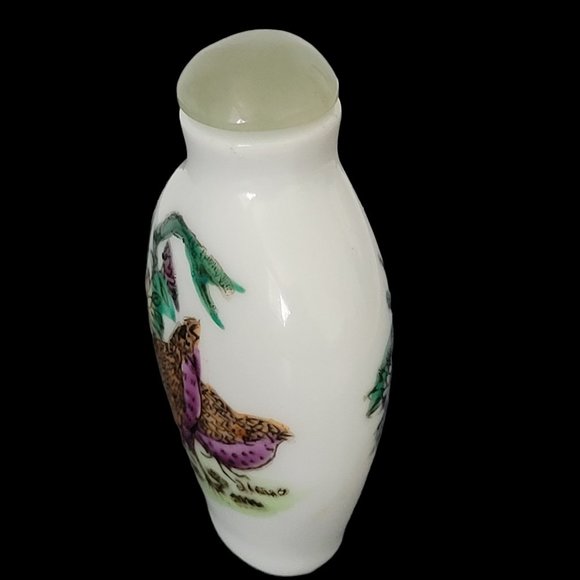Hand Painted Chinese Snuff Bottle With Spoon Jade Top Floral Bird Motif 2 1/2" - Picture 7 of 11